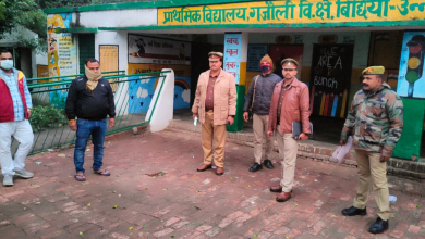 Photo of पुलिस ने बूथ निरिक्षण में मतदान के लिए ग्रामीणों को किया जागरूक