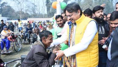 Photo of दिव्यांग लोगों के चेहरे पर मुस्कान देखना है मेरी राजनीति का मुख्य उद्देश्य : राजेश्वर सिंह