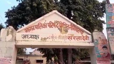 Photo of उधार लेकर चला रहे घर का खर्च, कर्ज के बोझ तले दबते जा रहे कर्मचारी