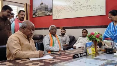 Photo of सांसद ने किया सीतापुर रेलवे स्टेशन का औचक निरीक्षण