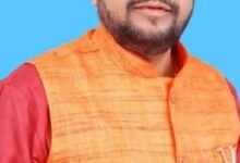 Photo of ब्लॉक प्रमुख से विकास पुरुष बनकर उभरे ओम प्रकाश शुक्ल
