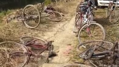 Photo of स्कूल जाते बच्चों को अगवा करने की आशंका से मचा हड़कम्प,मौके पर मिली चोरी की कार,सवार भागे