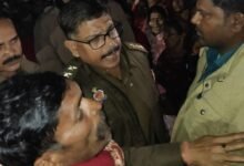 Photo of पत्नी से झगड़े के बाद नाराज पति ने फांसी लगाकर दी जान