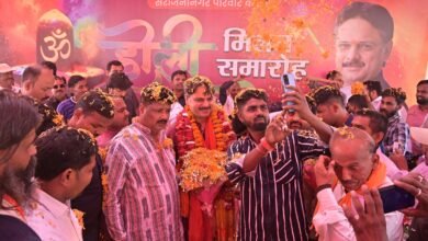 Photo of राष्ट्रीय चरित्र और सभ्यता का उत्सव है होली: डा राजेश्वर सिंह