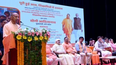 Photo of शिक्षामित्रों को सीएम का संदेश: प्यार से पढ़ाएं, हर बच्चे को स्कूल से जोड़ें