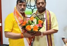 Photo of मोहनलालगंज ब्लाक प्रमुख ने बीजेपी अवध क्षेत्र अध्यक्ष से की मुलाकात