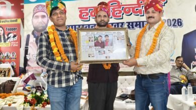 Photo of टीजीटी में चयन के साथ हिंदी के क्षेत्र में उत्कृष्ट योगदान, निगोहां के मुकेश मिश्र को मिला ‘सारस्वत शिखर सम्मान