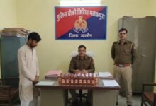 Photo of बुंदेलखंड एक्सप्रेस-वे सर्विस रोड से अवैध शराब सहित एक युवक गिरफ्तार, 19 क्वार्टर बरामद